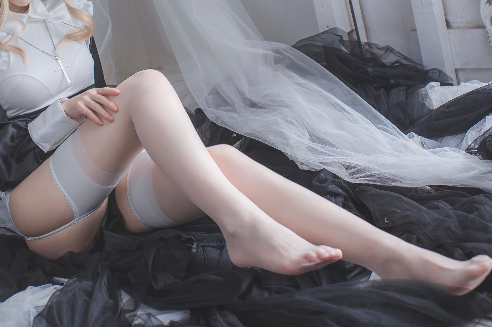 衣衣---修女-59P3V-377MB-07-20