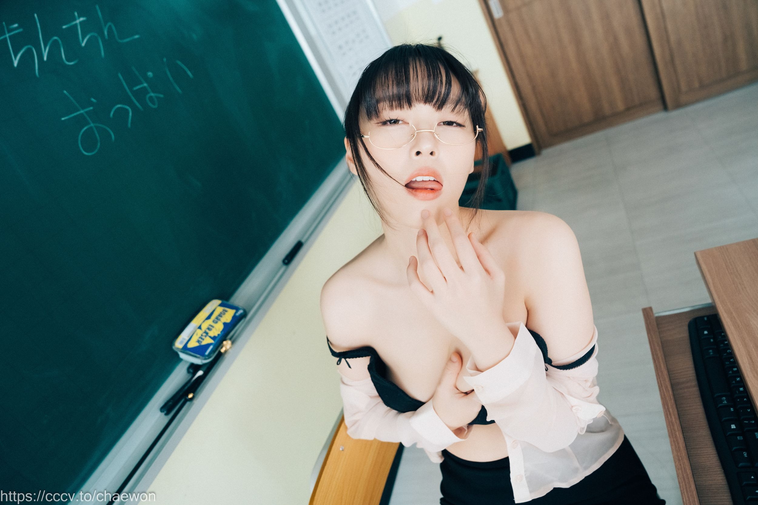 Loozy-Mozzi-모찌--Remedial-Class-Original-Version-205P-09-01