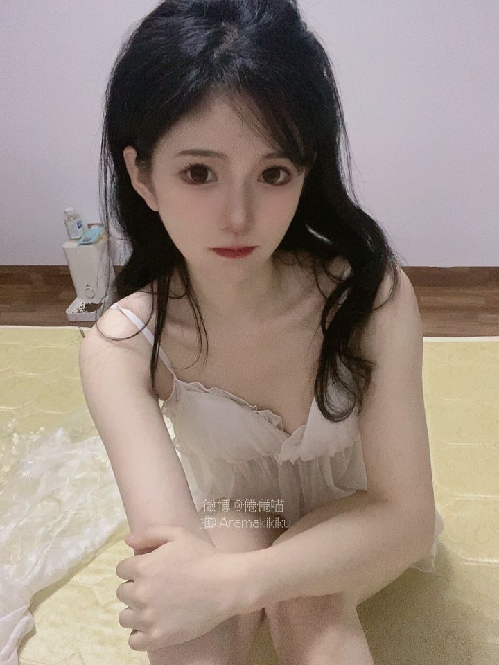 倦倦喵---白睡衣-01-16