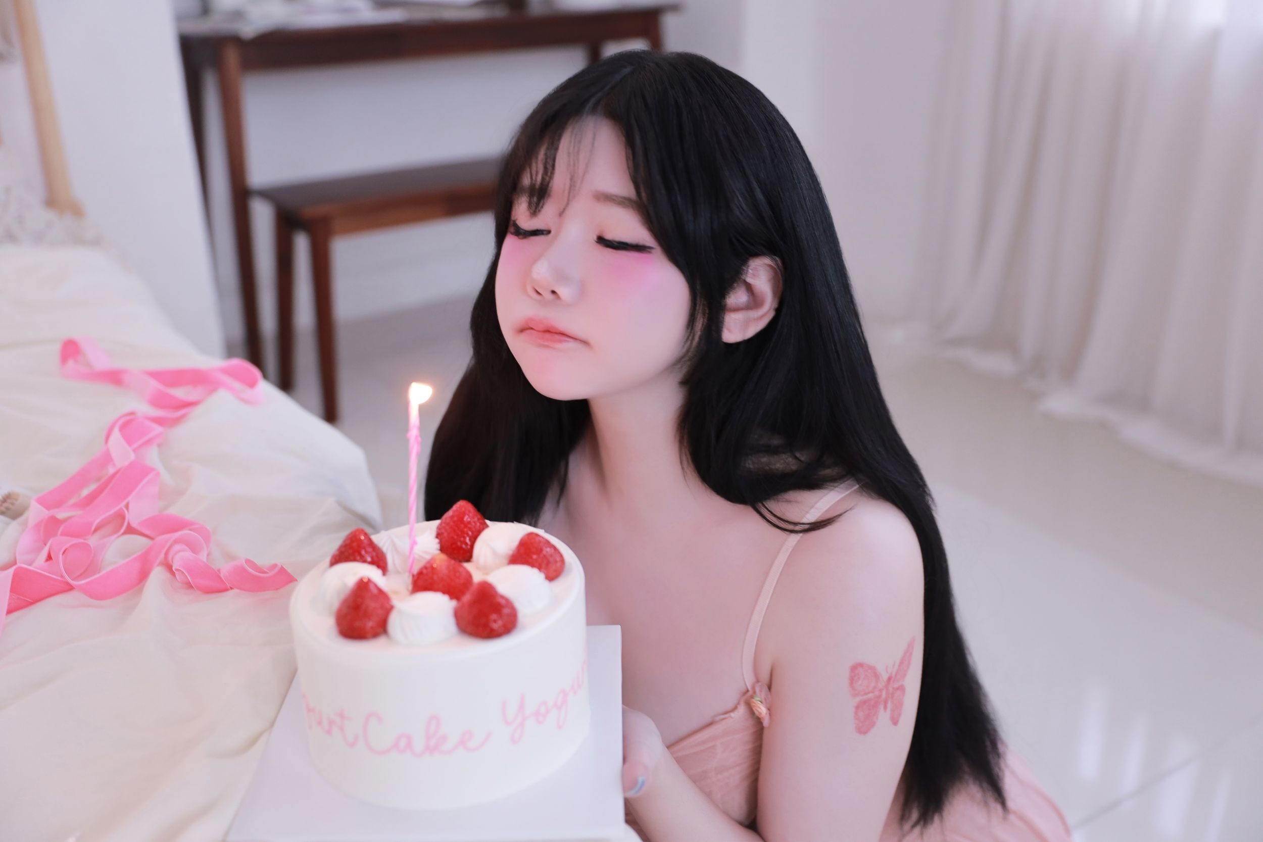 Jisu-a-안지수--Birthday-100P-08-19