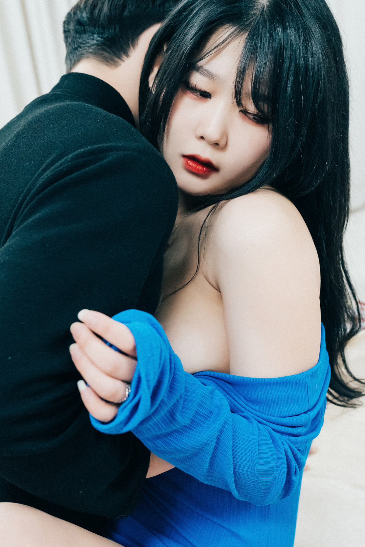 ZIAKwon-권지아-Loozy-8216Adult-Hair-Shop8217-Set02-08-15