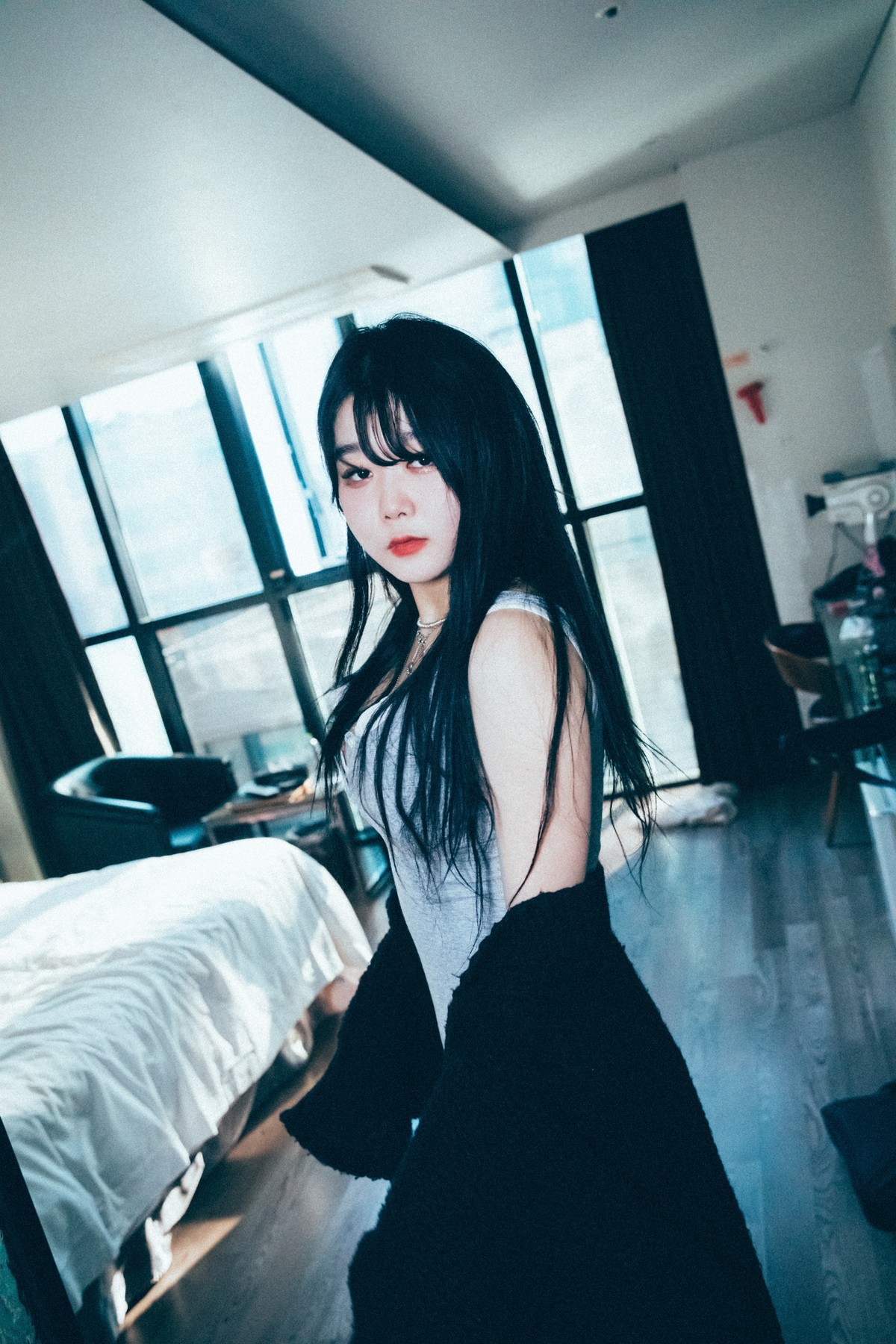 ZIAKwon-권지아-Loozy-Wannait-Set02-10-12