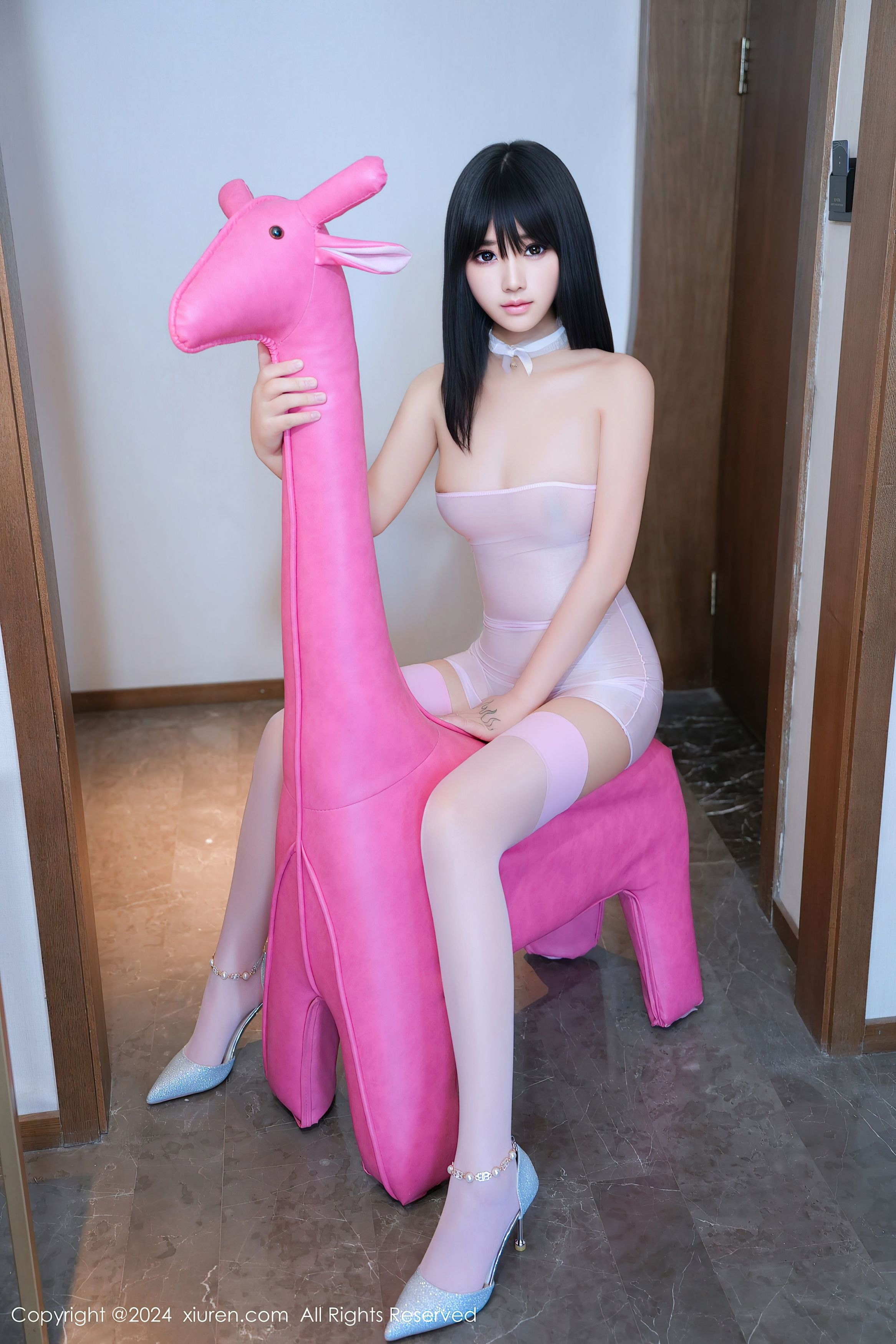 Xiuren-NO8790-徐若兮-83P-08-18