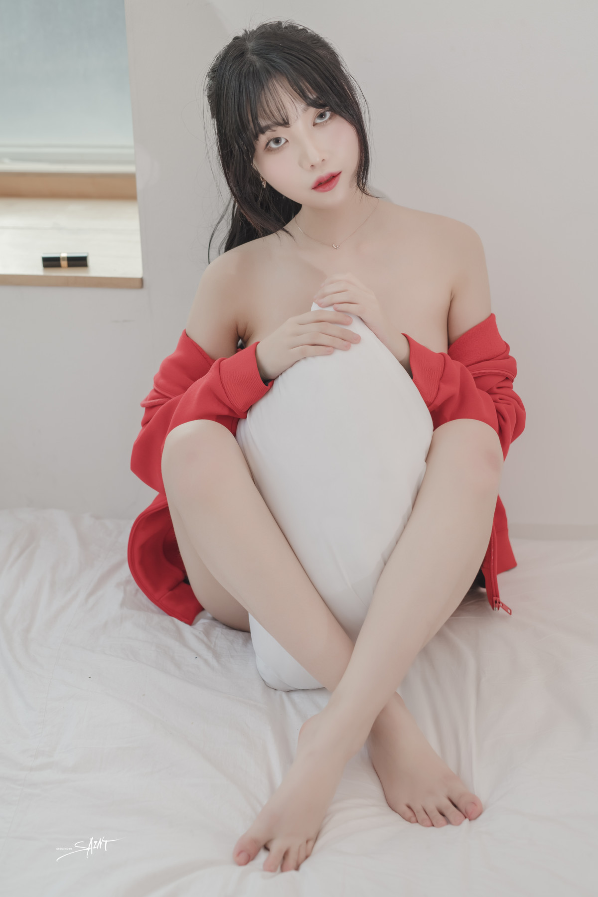 Yuna-유나-SAINT-Photolife-Love-On-Top-Set02-01-29