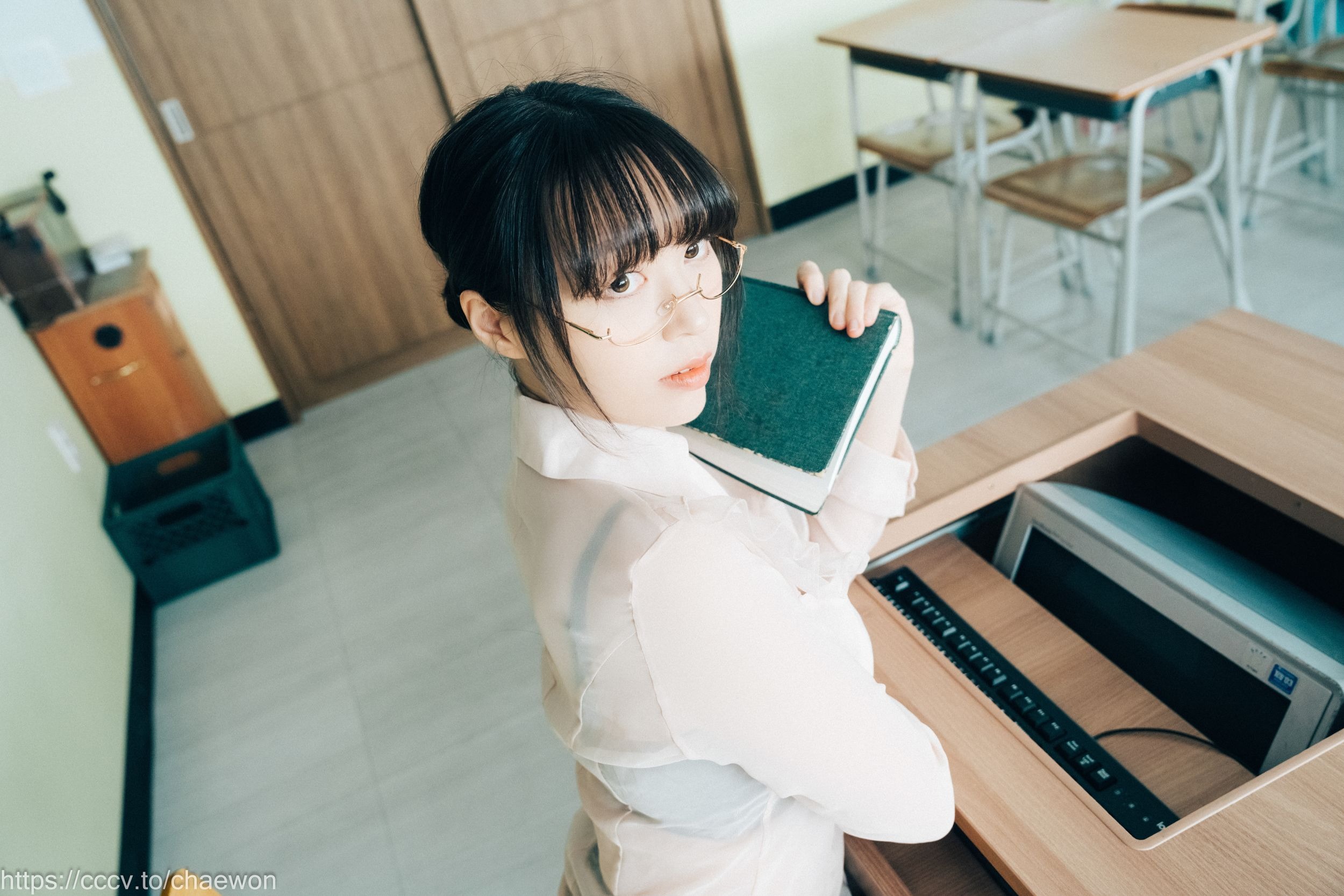 Loozy-Mozzi-모찌--Remedial-Class-Original-Version-205P-09-01