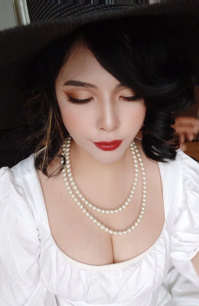 Neppuネップ-Lady-Dimitrescu-38P922MB-12-22