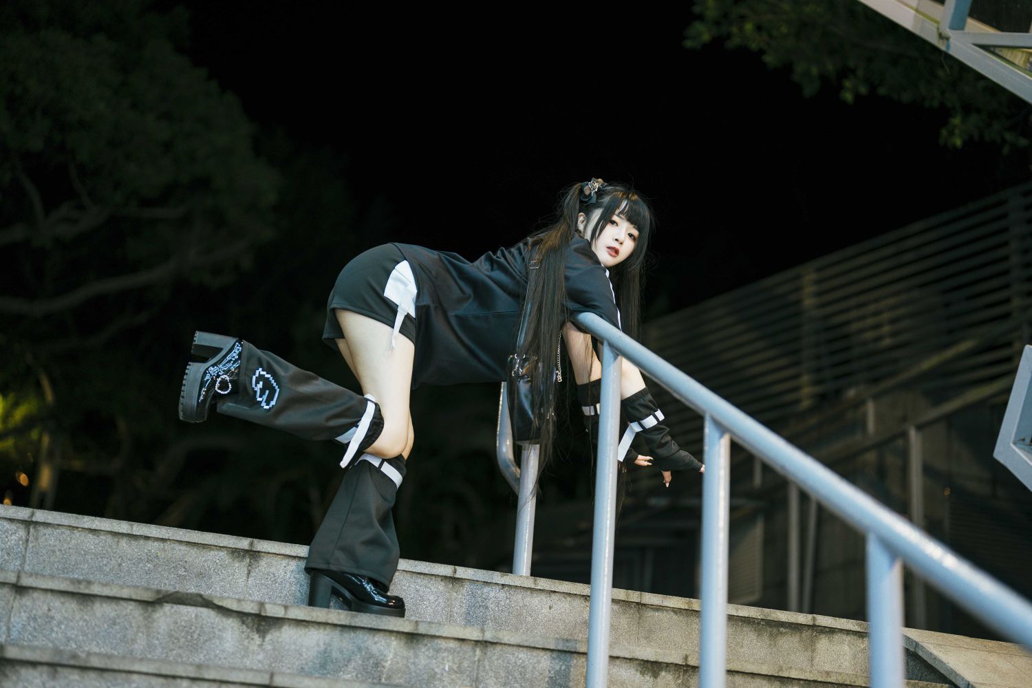 落落Raku-CITY-GIRL47P-50M-04-07