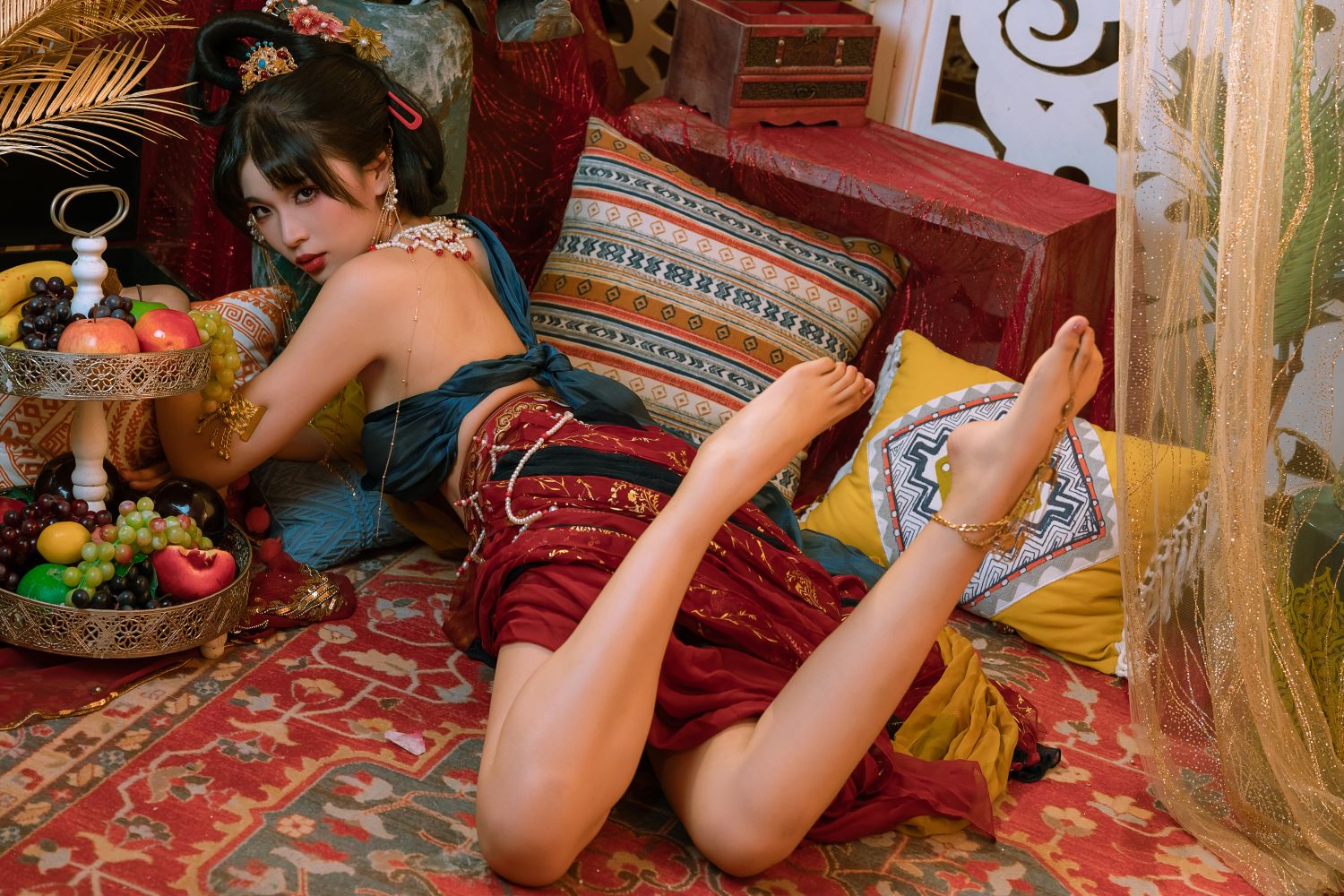 云溪溪-奶桃桃轩萧学姐-朝开1-34P-1V-15GB-04-05