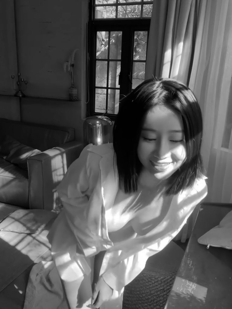 年年---光与年41P-249M-01-23