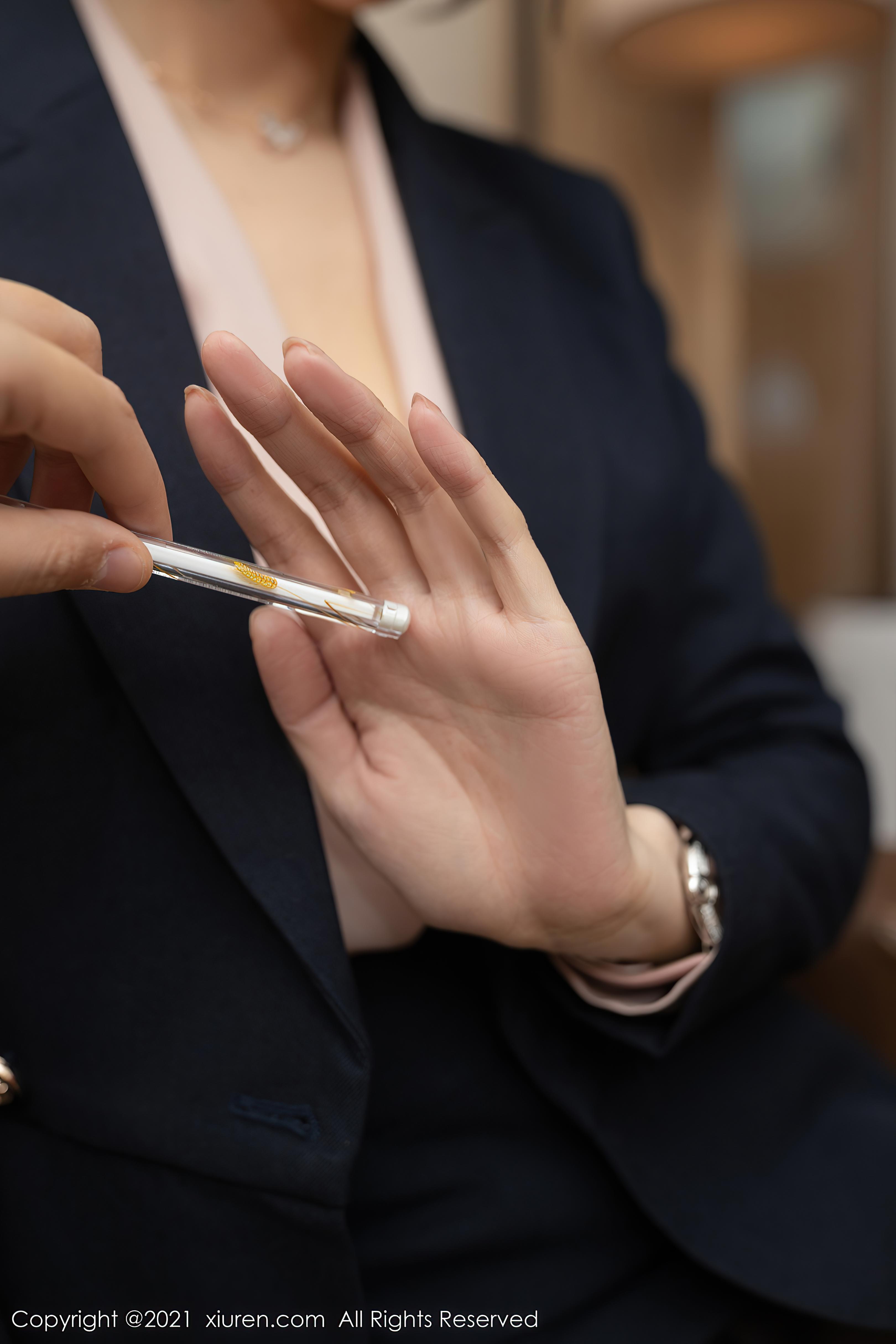 125-XIUREN秀人网-20210802-NO3745-Angela00-78P-83536-MB-08-24