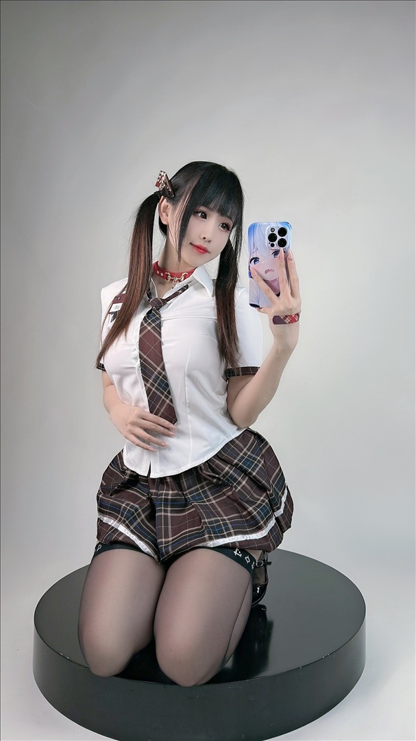 miko酱---23年05月合集297P-297P-53819-MB-20240811y-08-14-2