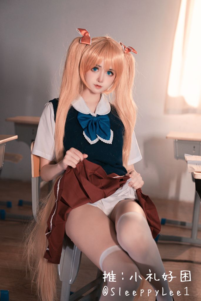 小礼好困---秋月爱莉-41P-381MB-05-15