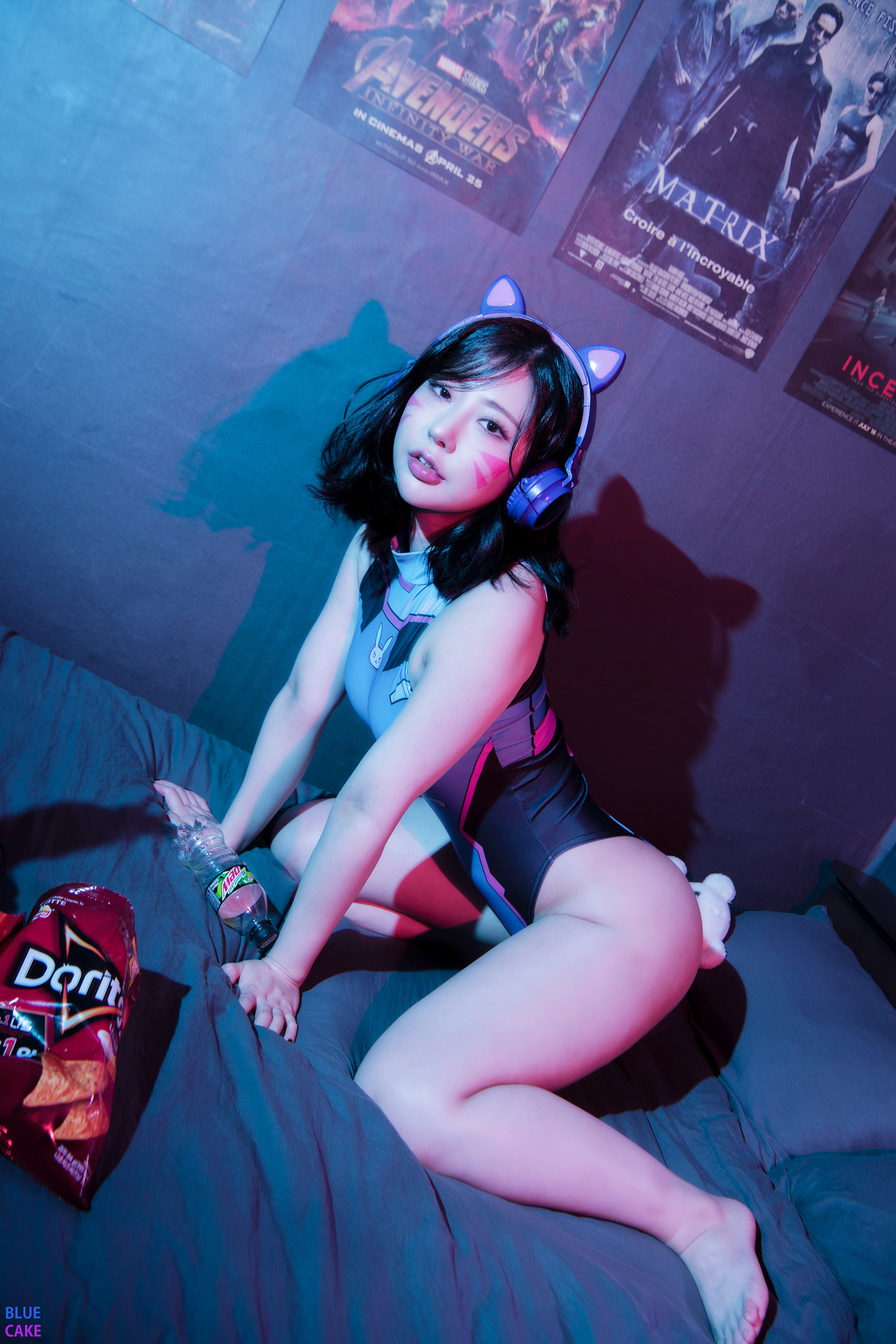 Luci-루시-BLUECAKE-Hello-I-am-DVa-Kim-04-02