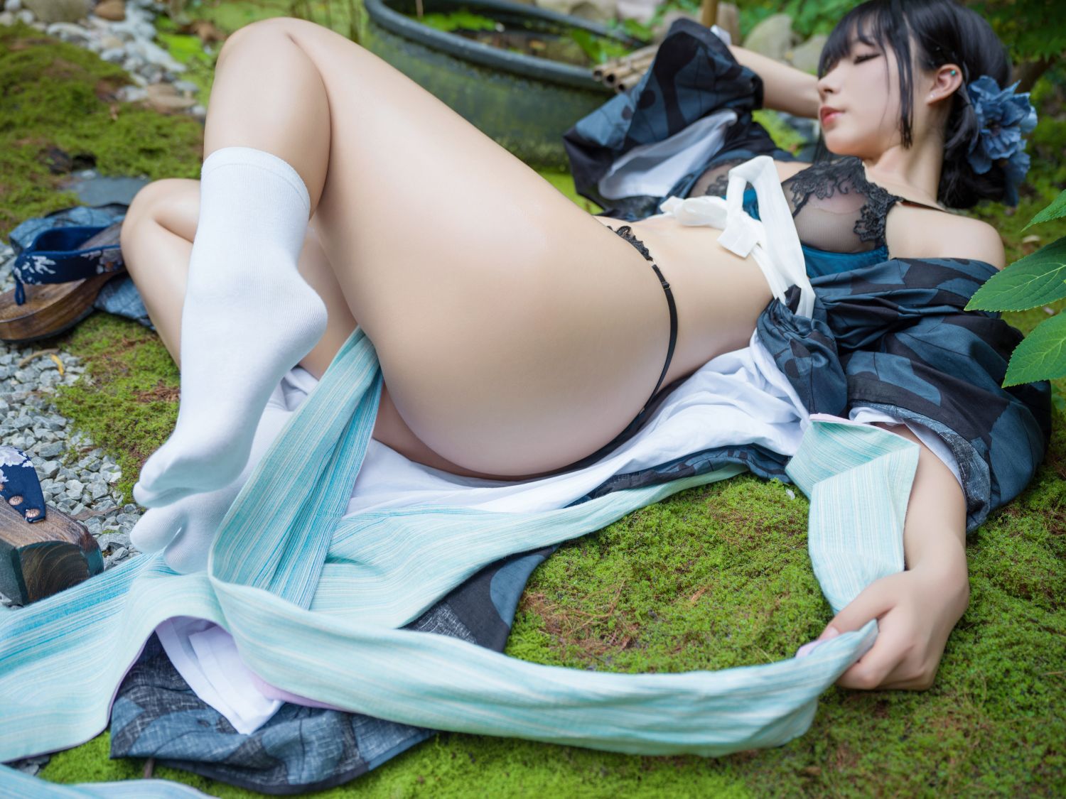 yuuhui玉汇-中庭之妻-117P2V-155GB-01-15