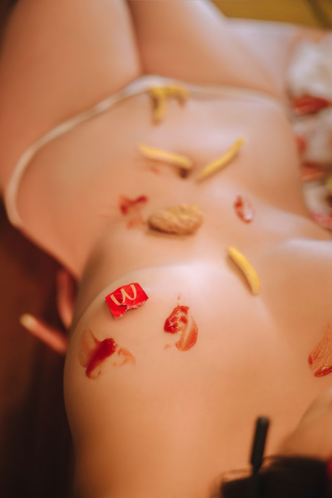 日奈娇---麦乐送-06-12