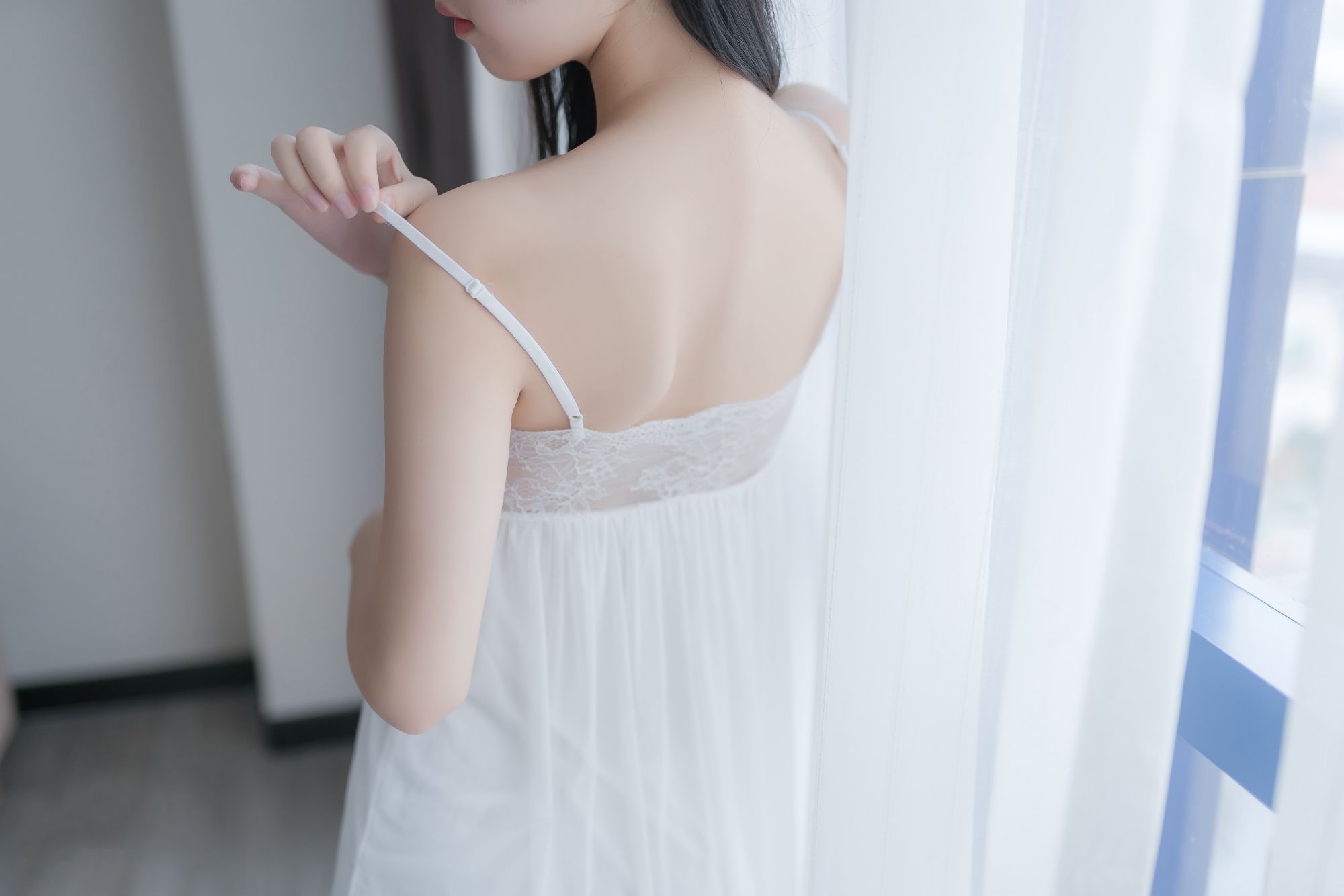 萌芽儿o0-白色私房-44P-159MB-03-18