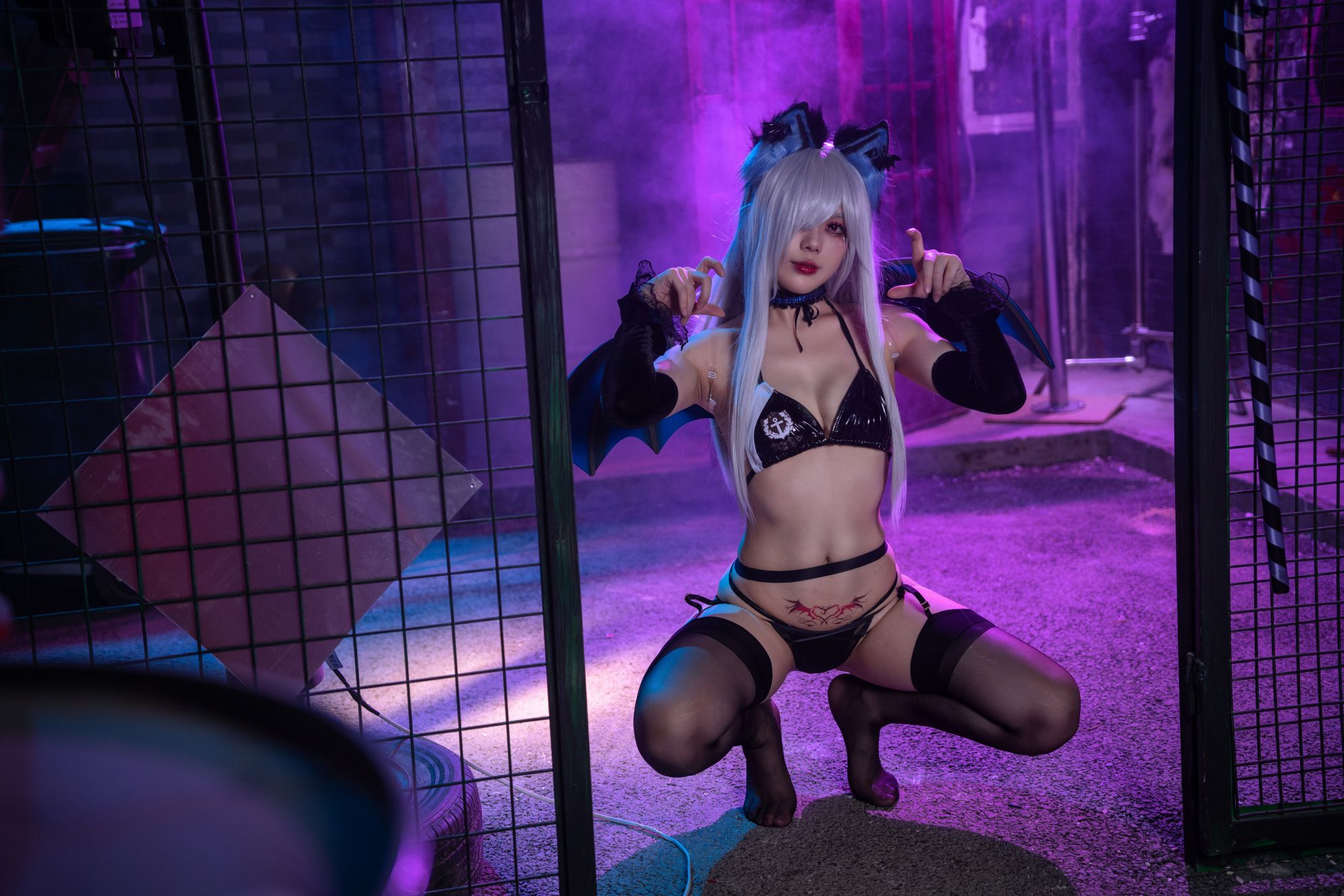 九言---小恶魔-66P8V-183GB-01-09