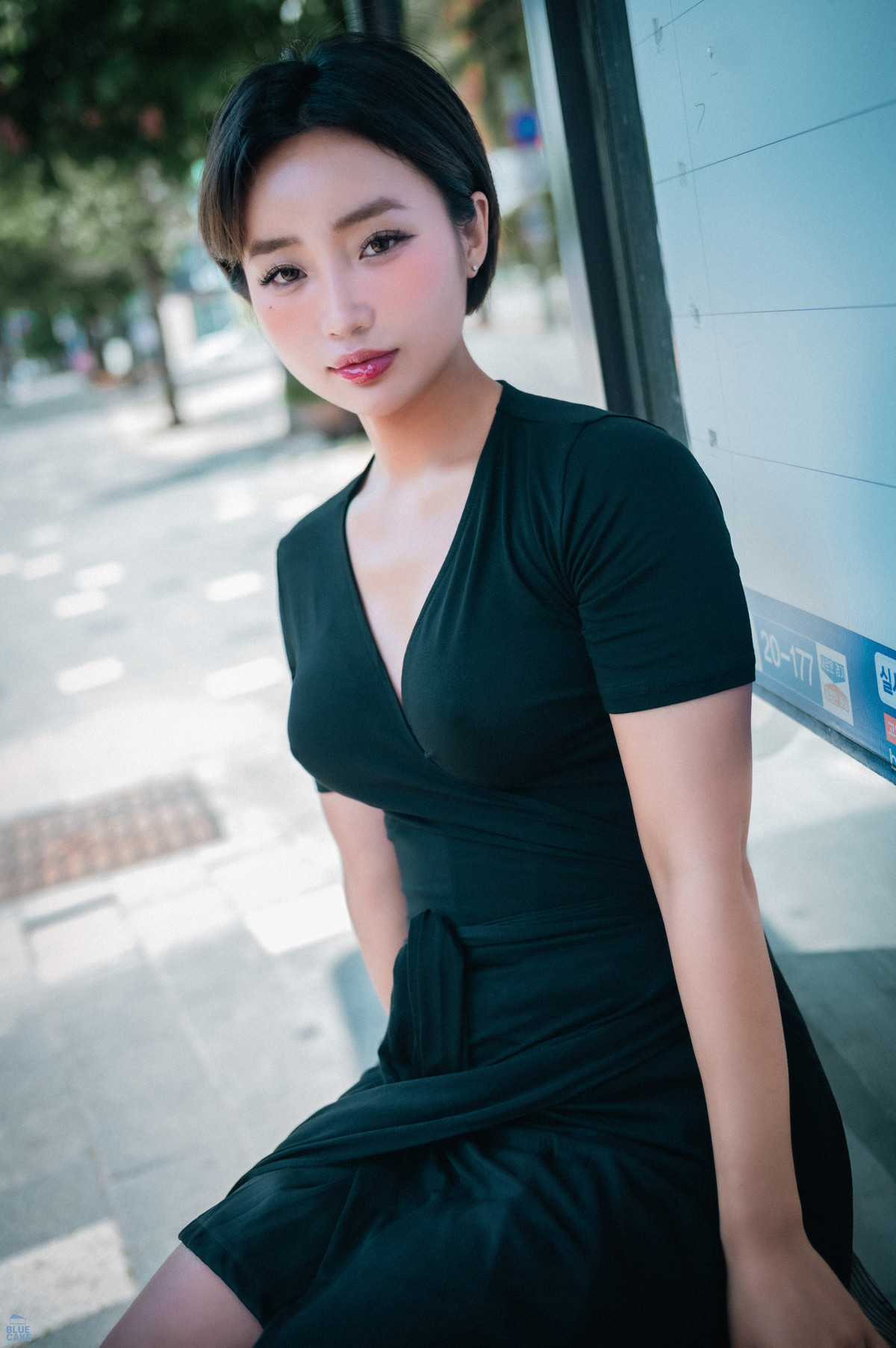 Booty-Queen-BLUECAKE-Walk-in-The-Park-Set02-11-19