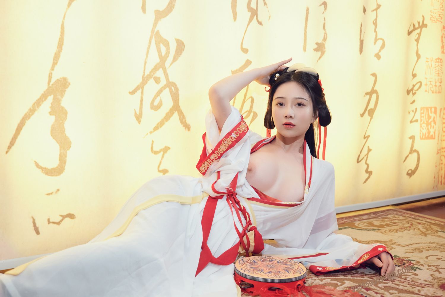 年年---如梦令40P-7333M-01-25