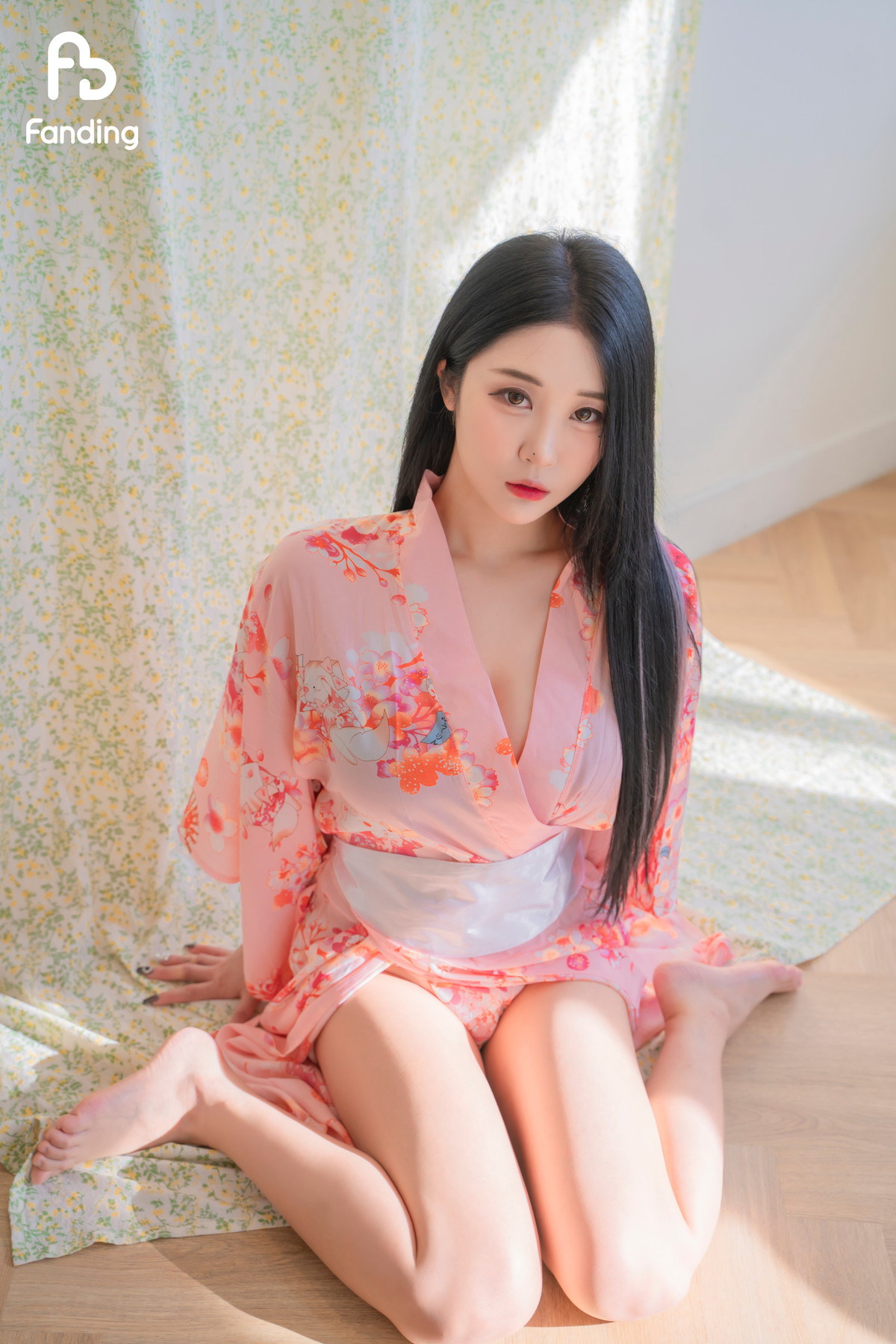 Jeong-Bomi-정보미-FANDING-Fanding-Premium-Photobooks-Set01-08-31