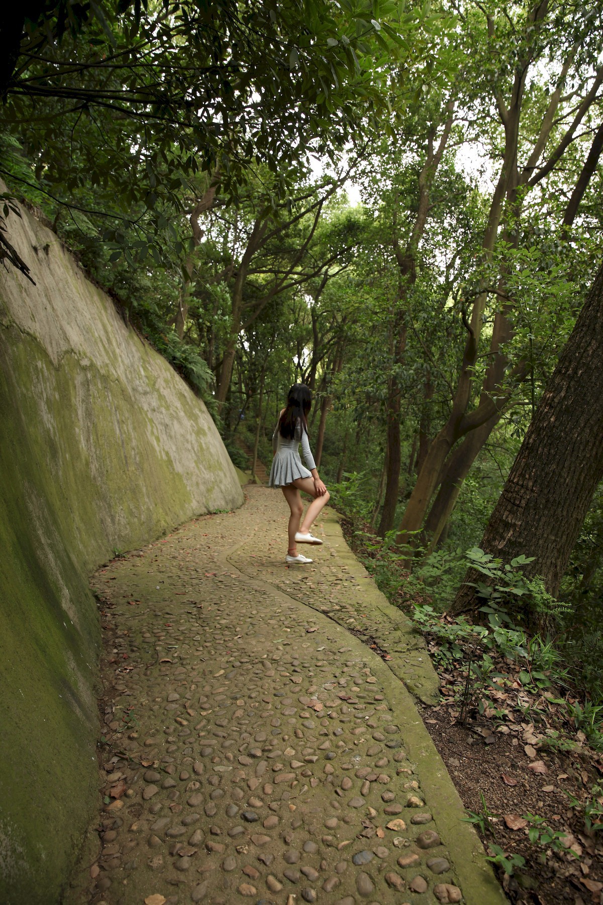 國模芳芳-大尺度私拍套圖-Vol02-04-21