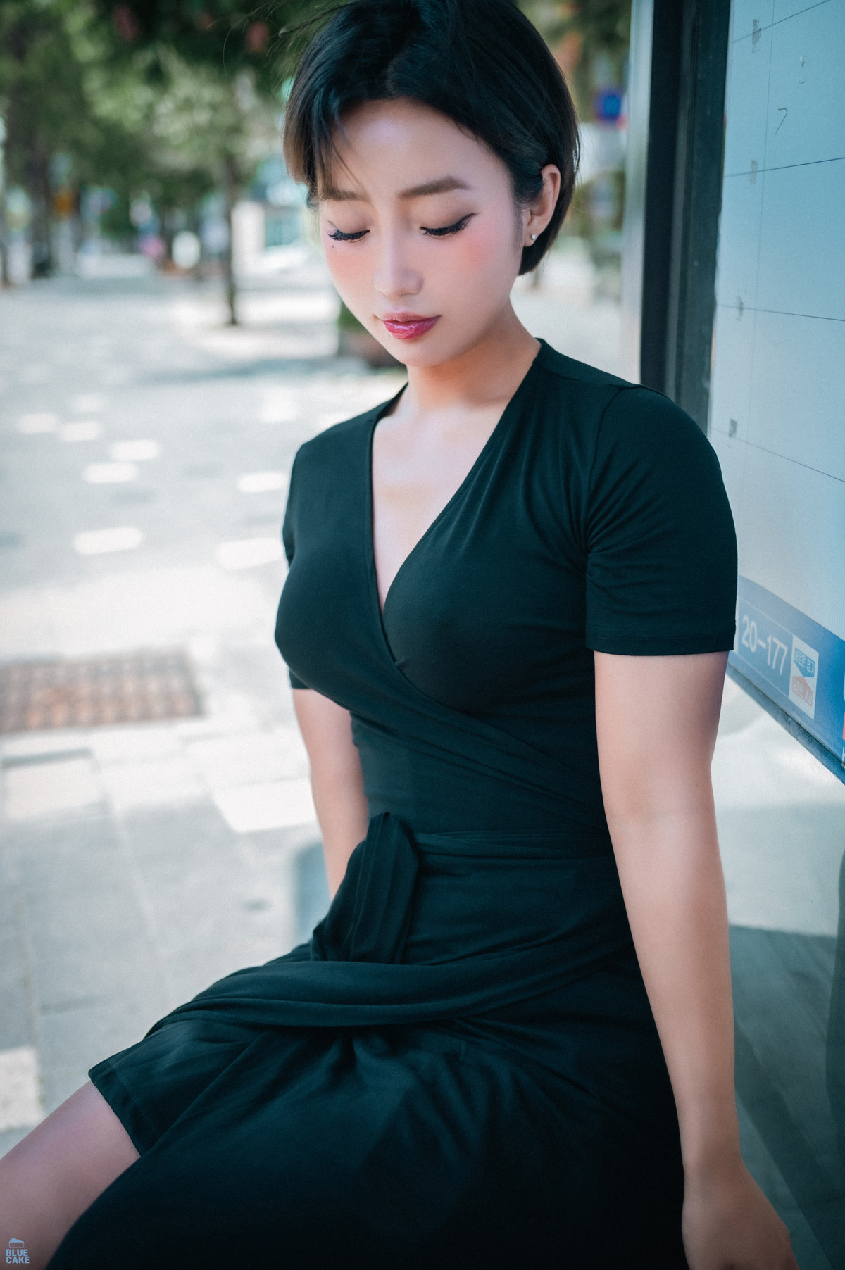 Booty-Queen-BLUECAKE-Walk-in-The-Park-Set02-11-19