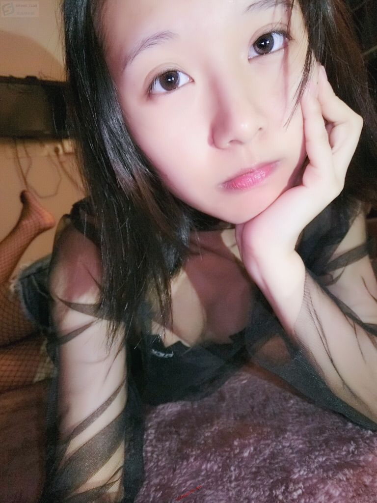 布丁大法---黑丝网袜震动棒---R18-12-23