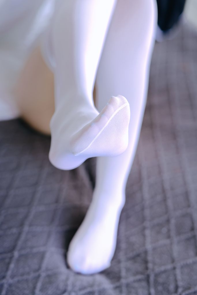 日奈娇---20241月月刊-圣洁修女-04-11