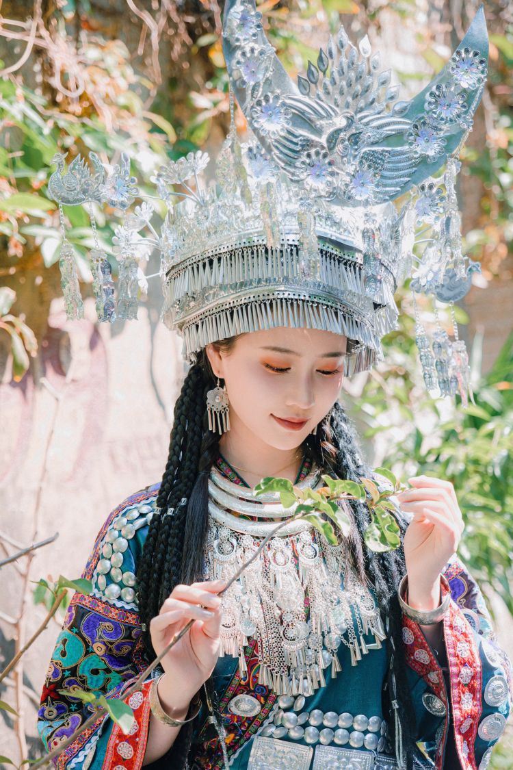 年年---苗疆少女50P-333M-01-24