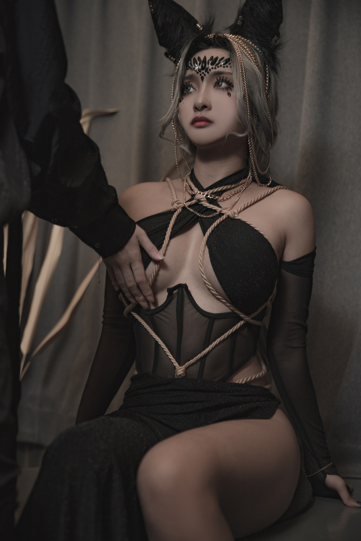 Cosplay-洛璃LoLiSAMA-狼少女-狼女的调教-Set01-11-12