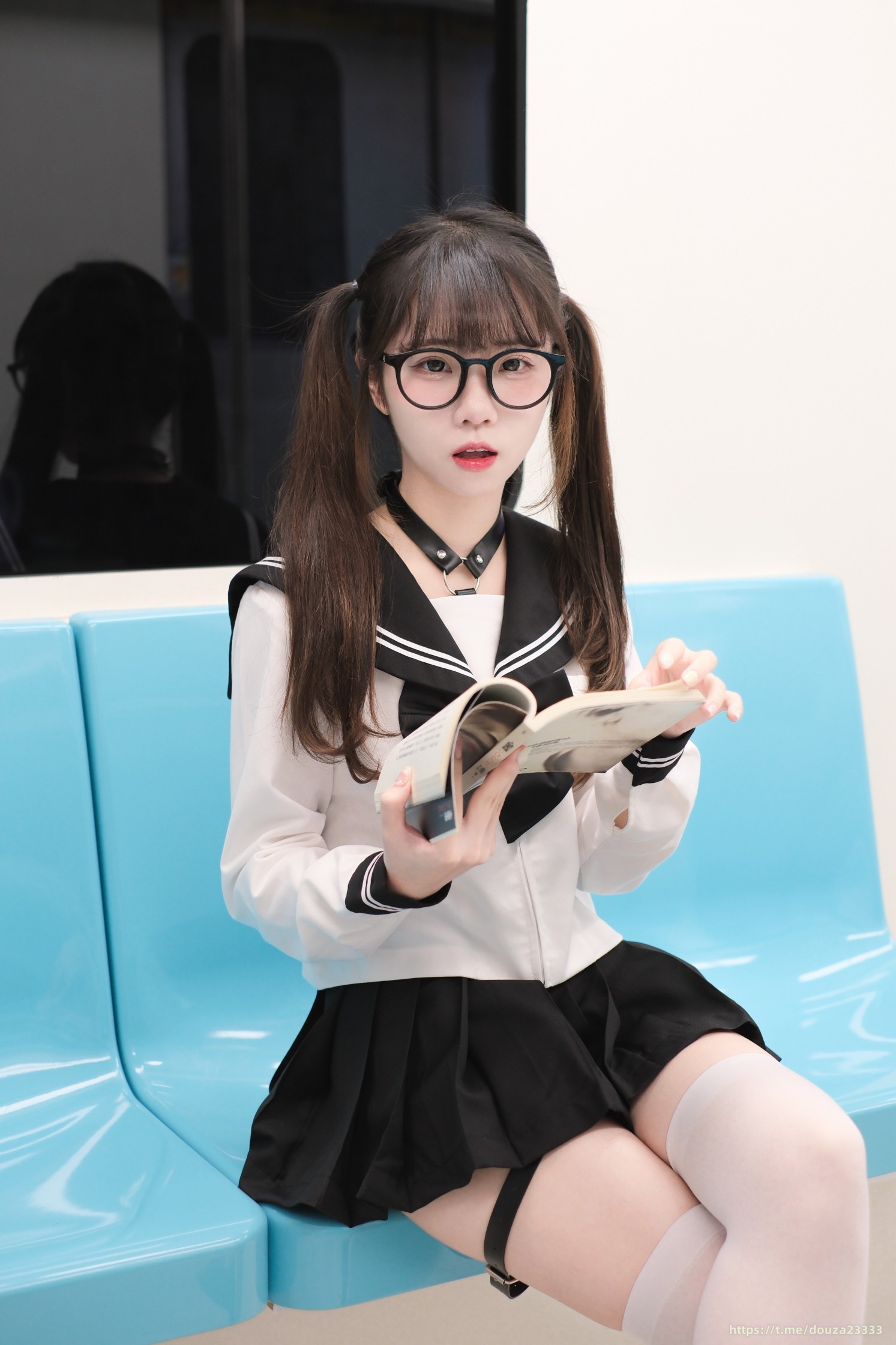 可可小白兔-電車上の女高中生4月12打赏群资源-04-11