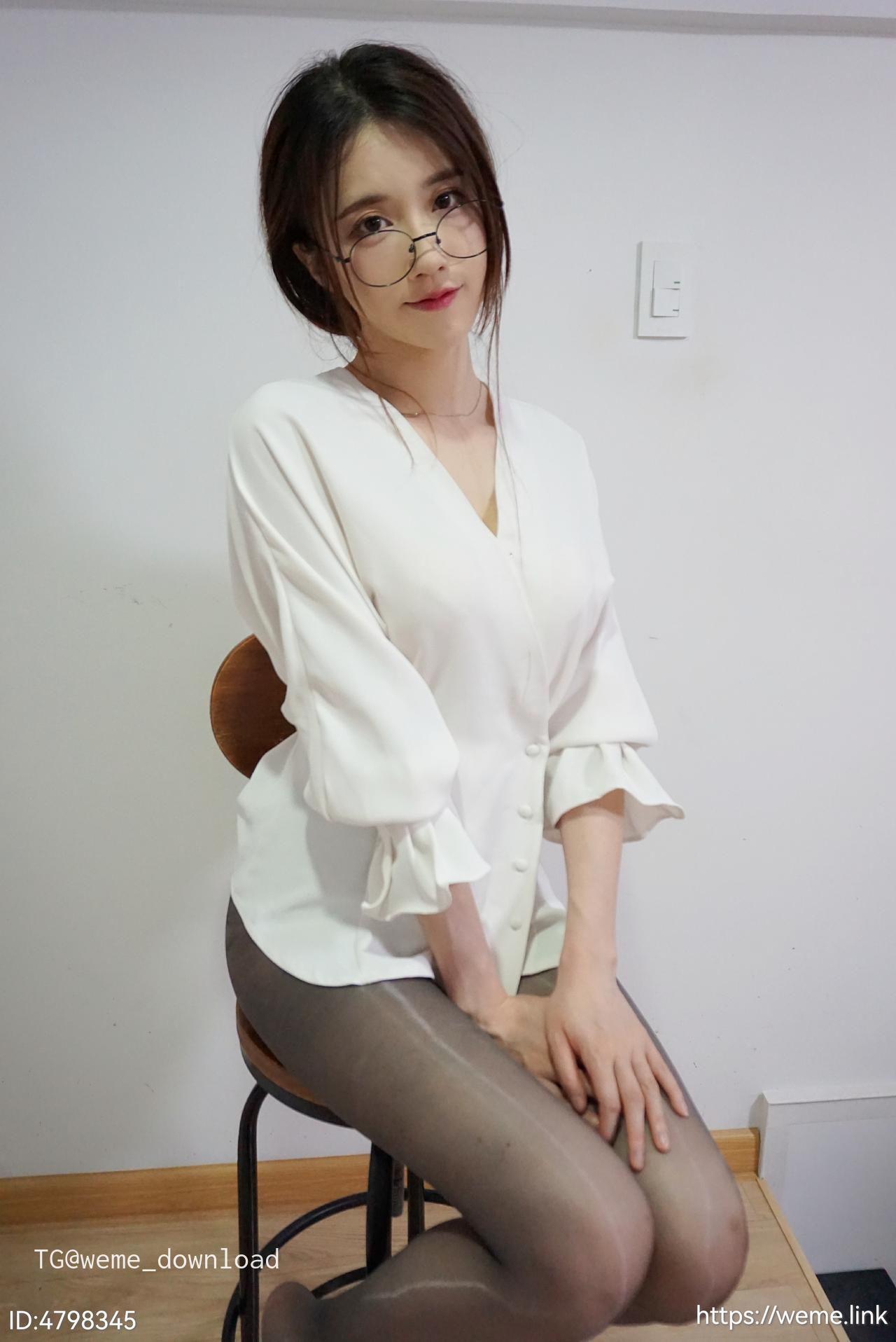 抖音-轩子巨二兔-微密圈-NO004期-21P3V-08-15