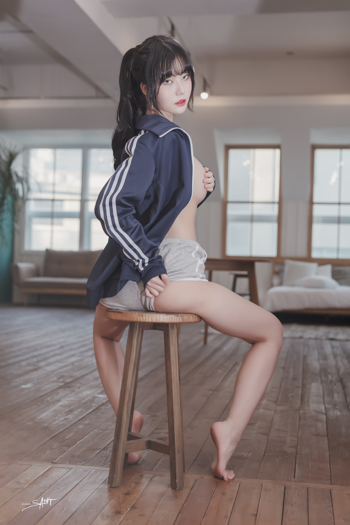 Yuna-유나-SAINT-Photolife-Love-On-Top-Set02-01-29