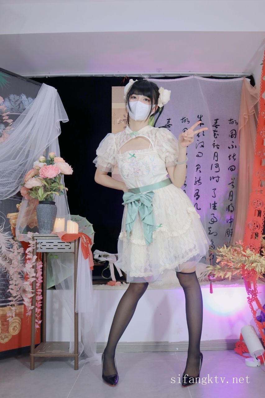 Miao喵酱x小简x奶糊-2024大型三人春晚限定-裸舞才艺-02-16