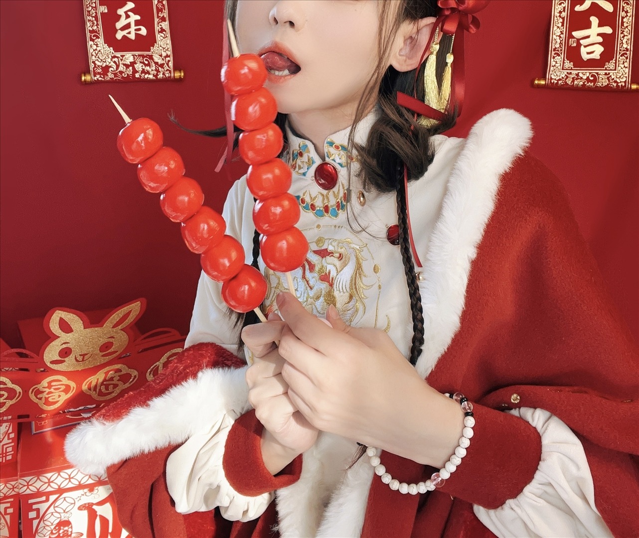 白丝奶糖酱---新年女仆-108P-108P-38759-MB-20240824j-08-25