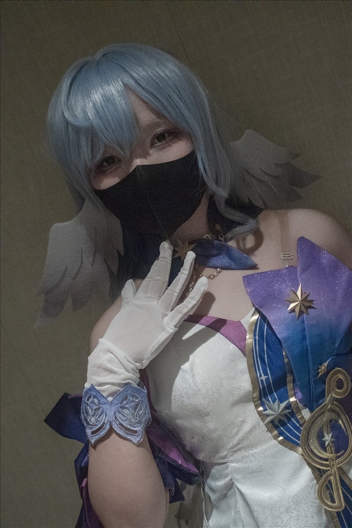 少女映画---知更鸟-120P1V-120P-1V-70501-MB-20240811m-08-14