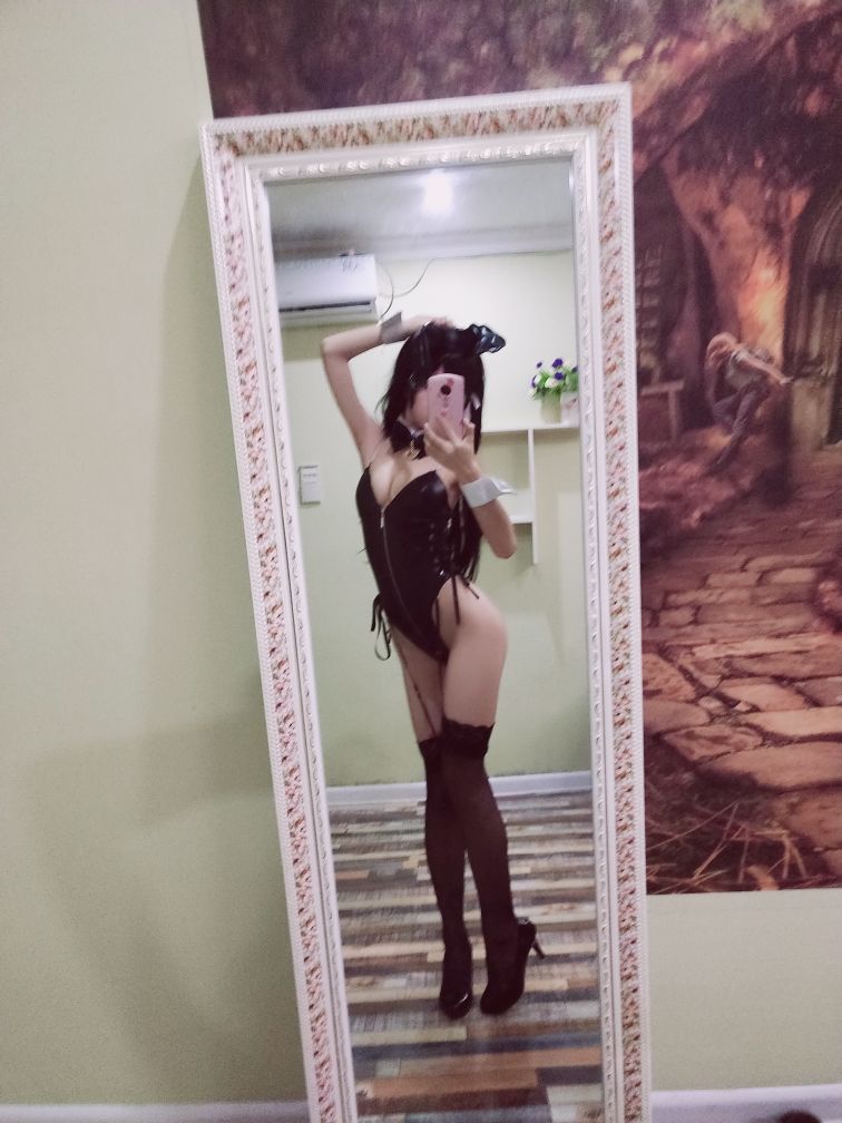 水淼---爱宕-兔女郎-自拍-02-09