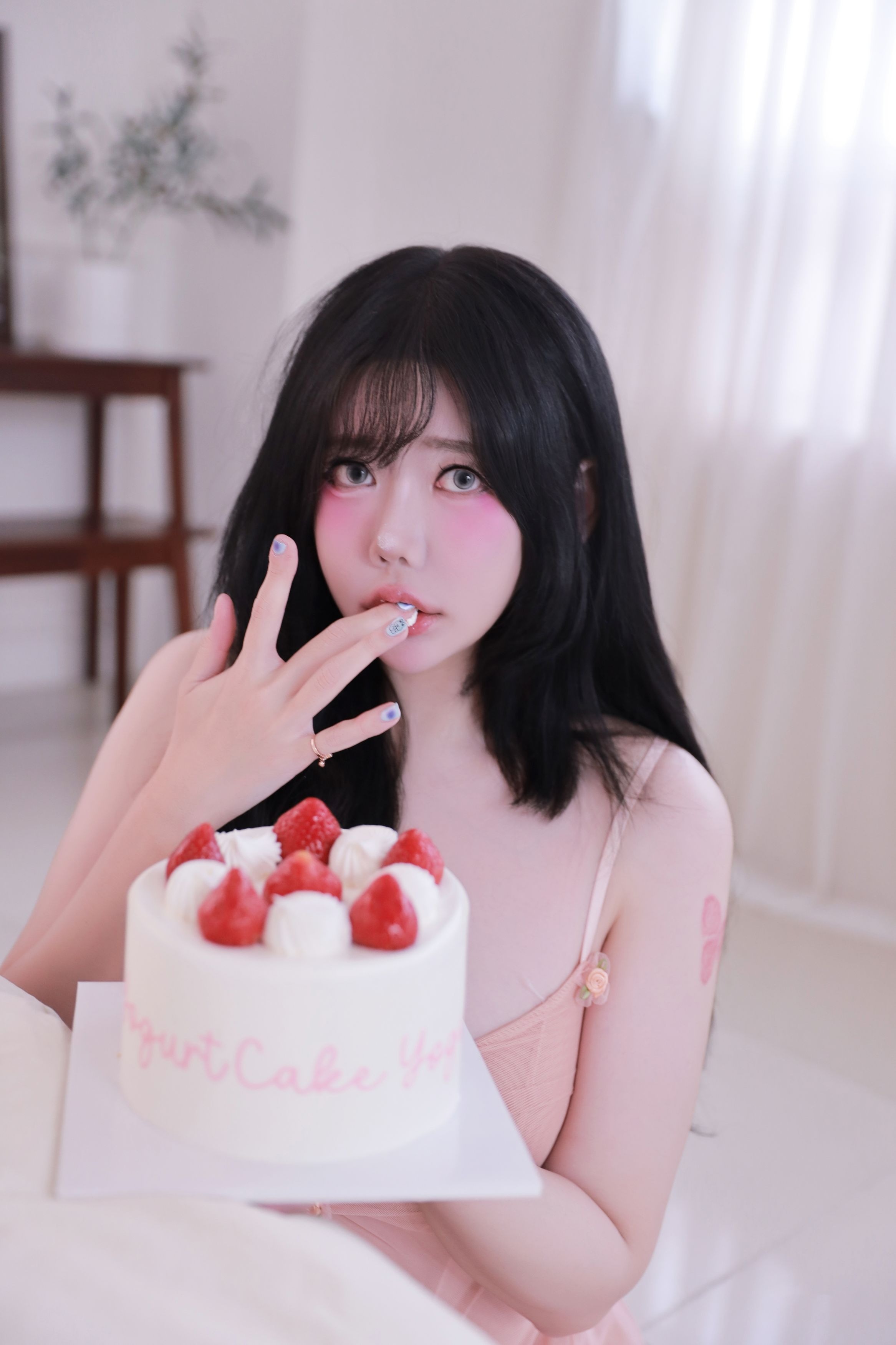 Jisu-a-안지수--Birthday-100P-08-19