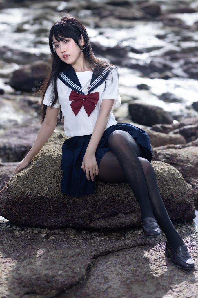 不呆猫三無人型---水手服百合黑丝-04-24