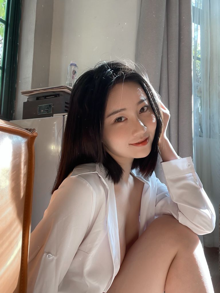 年年---光与年41P-249M-01-23