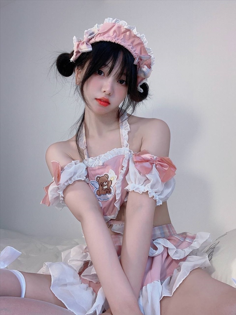 真真u---推特合集-1-432P47V-24752-MB-20240815l-08-17