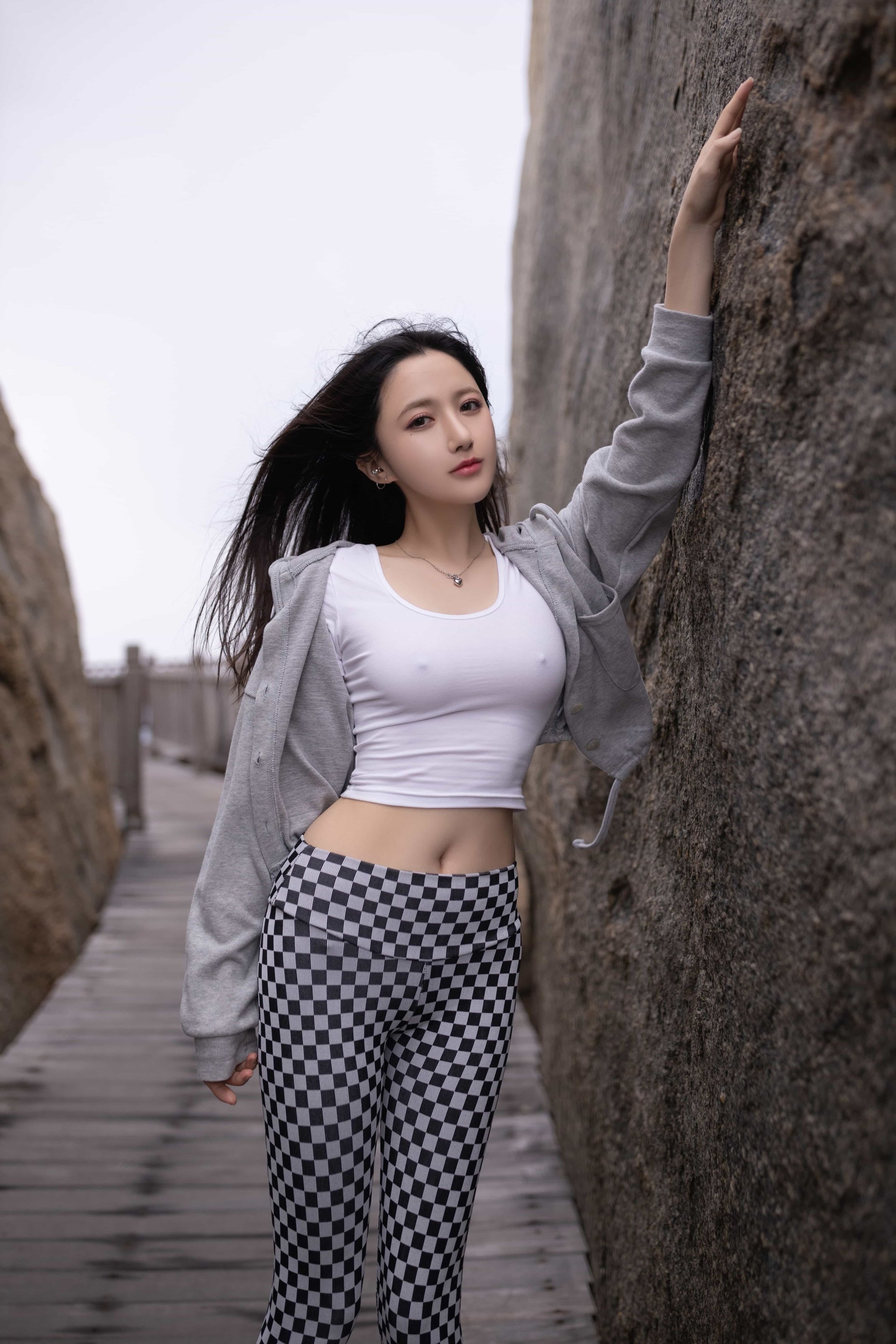 鱼子酱Fish---魔力安全带-138P-08-20