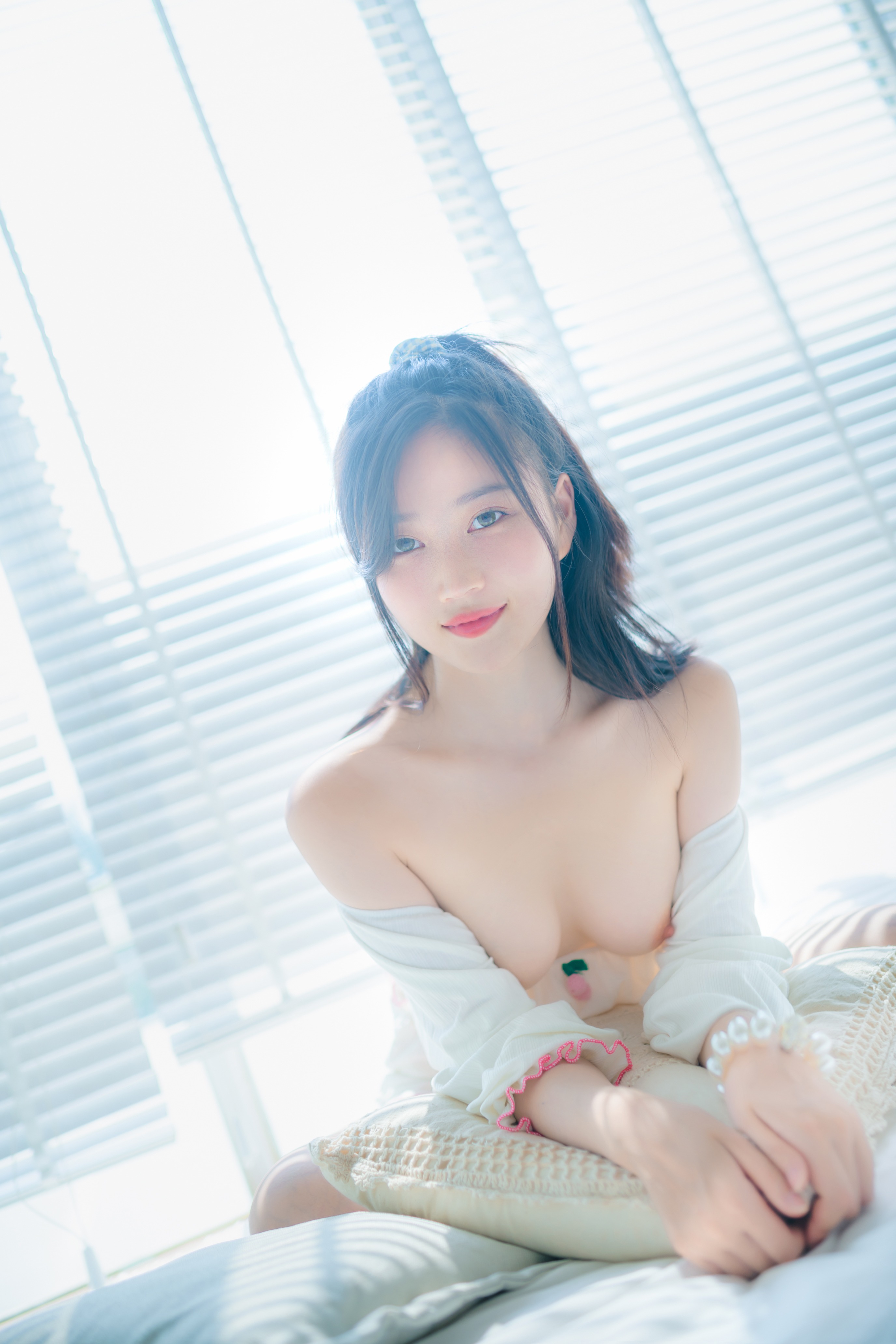 年年-爱吃棒棒糖的少女-11-27