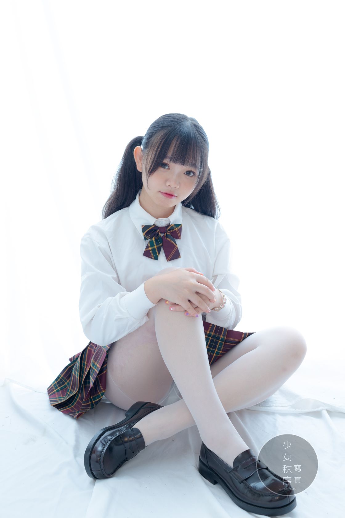 少女秩序---乐栀-gr03L-60P-526MB-01-06