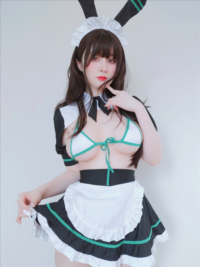 白银81---23年09月Fantia订阅-24套-214P12V-61203-MB-20240901m-09-02