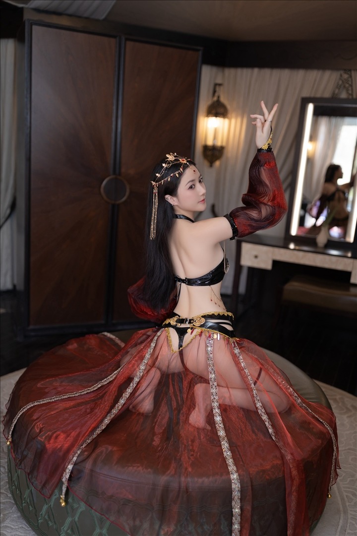 鱼子酱Fish--舞娘-114P-111-GB-20240809p-08-10