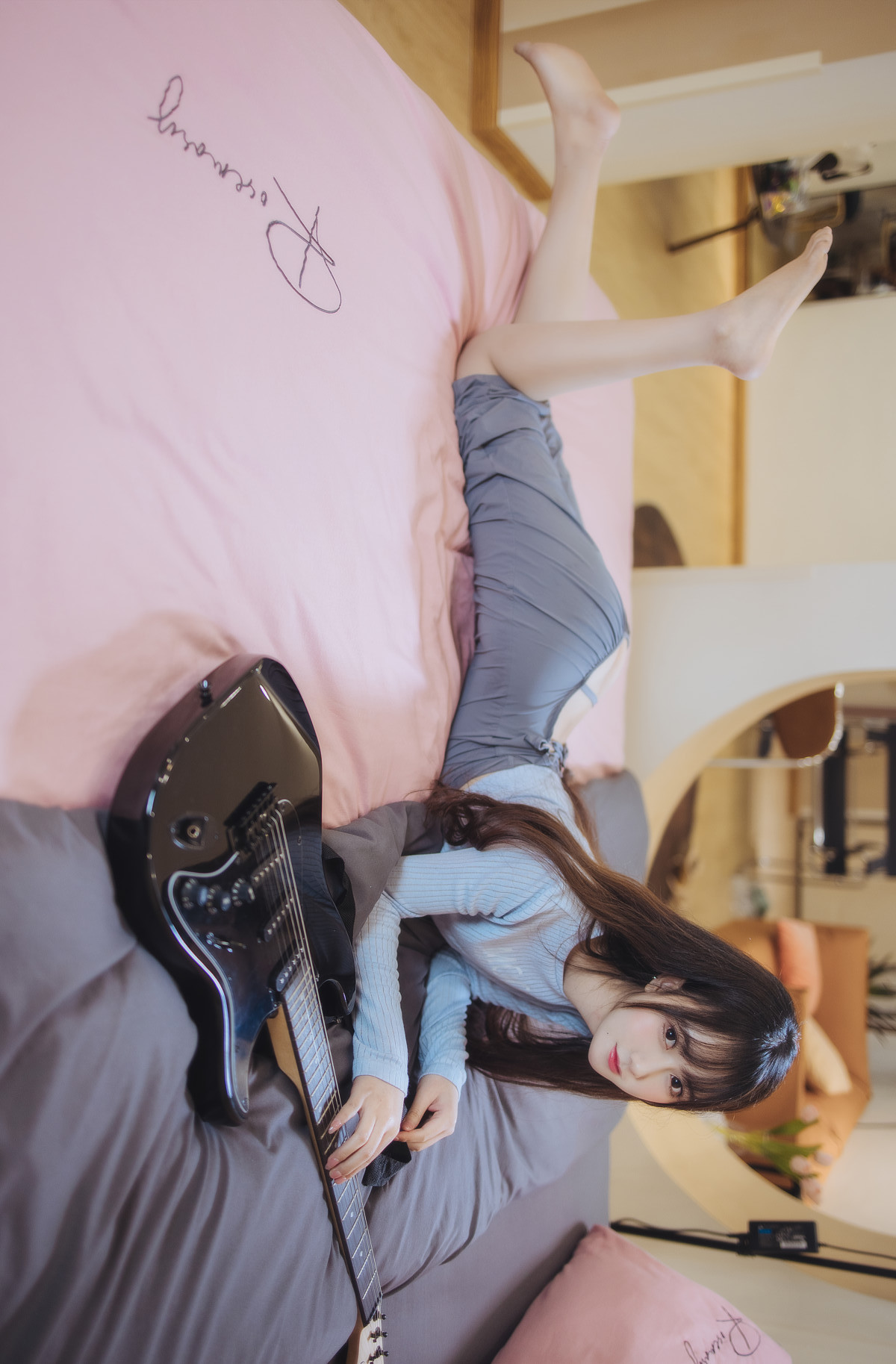 Cosplay-羽生三未-吉他妹妹-05-01