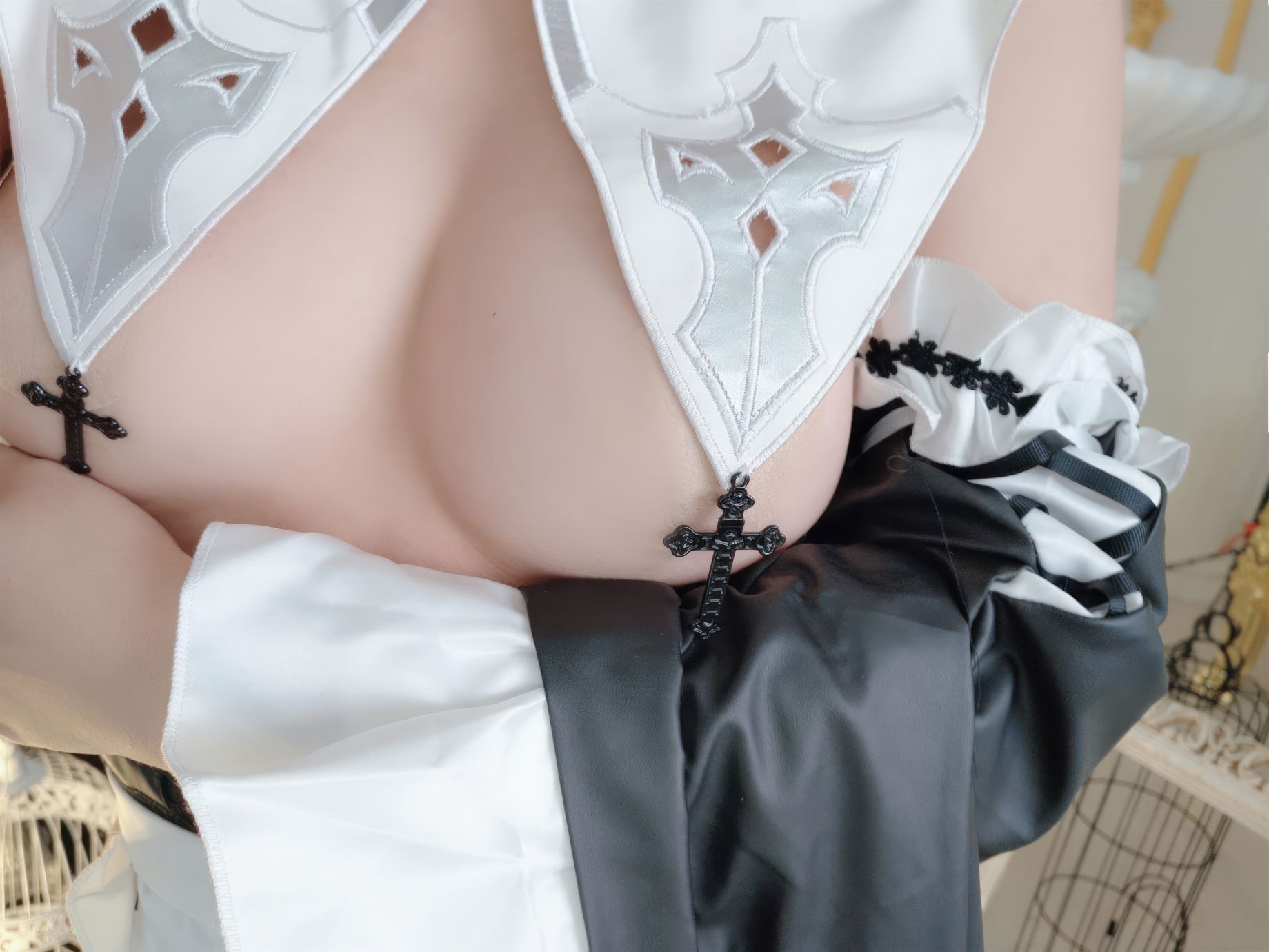 日奈娇---2B奶盖女仆-04-04