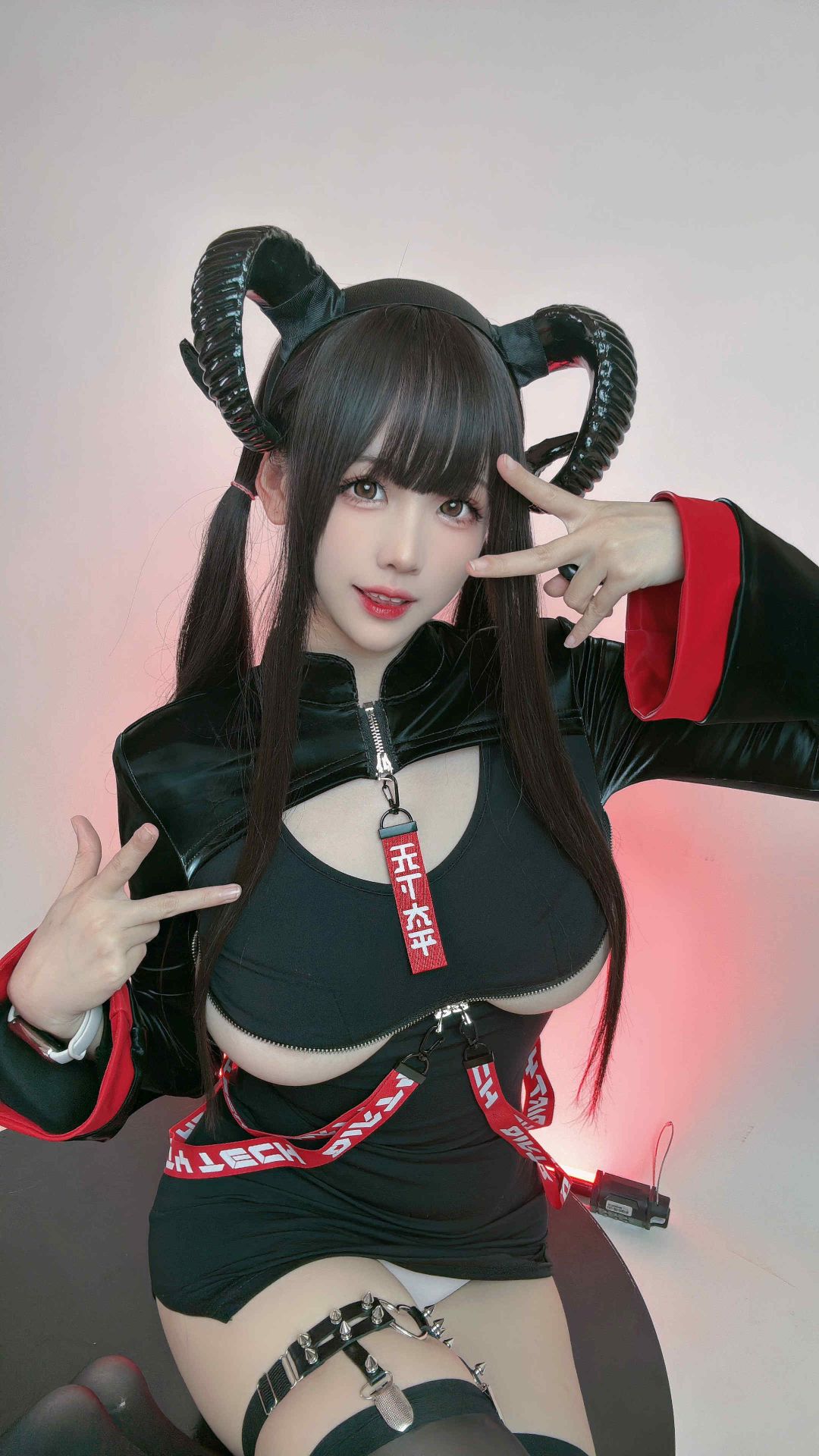 miko酱ww-天下太平-02-26