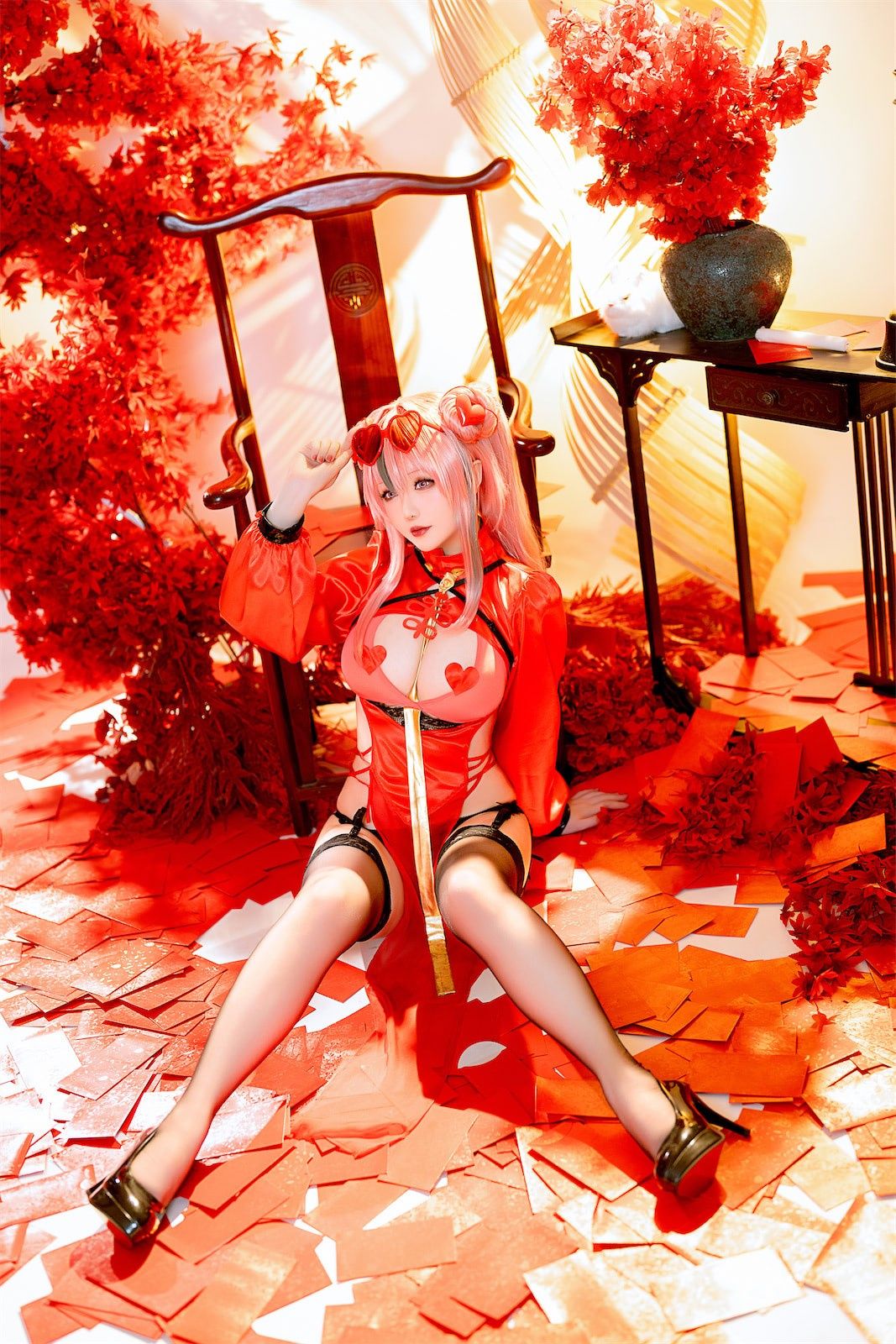 星之迟迟---24年1月计划C-布莱默顿新年旗袍-84P1V-03-07